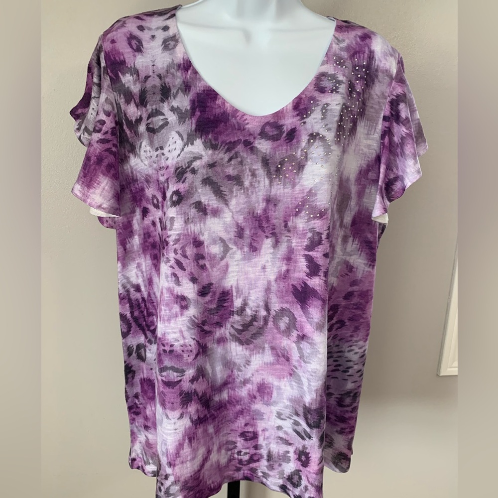 Time and Tru Purple Patterned Women's Blouse